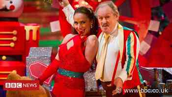 Bobby Ball: Lytham statue to capture 'iconic' braces twang