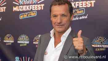 John de Bever kan niet lachen om vraag in Ik Weet Er Alles Van - RTL Boulevard
