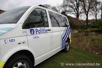 Dronken bestuurster zonder rijbewijs tracht tijdens controle te wisselen met passagier