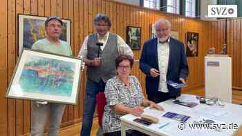 Kunstauktion in Parchim: Publikum bietet rege mit und unterstützt damit Theaterschaffende | svz.de - svz – Schweriner Volkszeitung