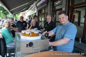 Cafébazen zien voetbalsupporters graag terug in eerste competitiewedstrijd met publiek: “Supporters zijn als familie voor mij”