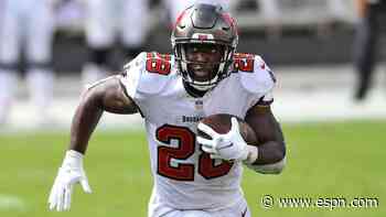 Bucs' Fournette will mull vaccine despite tweet