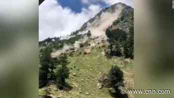 Terrifying video shows rocks toppling down mountain in India