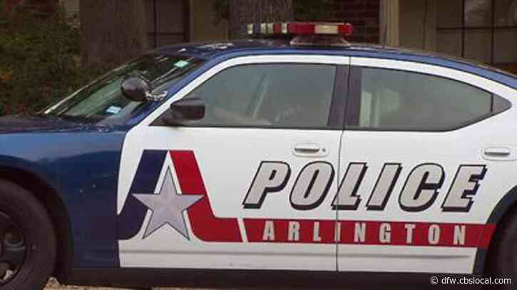 Man Fatally Shot While Meeting To Fight Suspect In Park In Arlington, Police Say