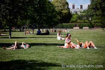 Une femme portant un tee-shirt Charlie Hebdo attaquée au couteau à Londres