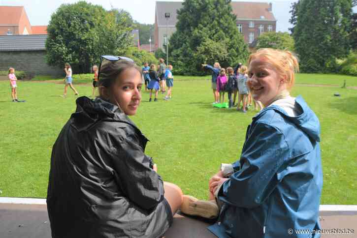 Geëvacueerde scoutsjongeren uit Lokeren mogen opdrogen in de Kempen: “De inwoners van Pulle zijn heel lief voor ons”