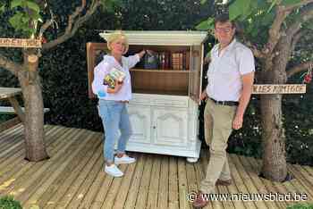 Huis van de Tomaat zorgt voor boekenruilkast