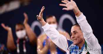 46-year-old gymnast receives emotional farewell ovation after 8th Olympics