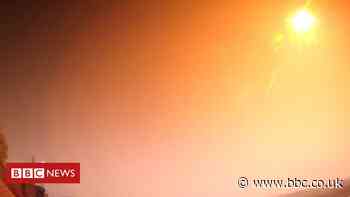 Meteor wows Norway after blazing through night sky