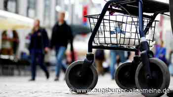 Rollator gegen Straßenbahn: Frau stürzt in Oberhausen