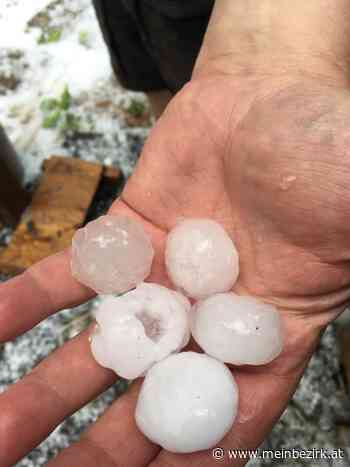 Bezirk Neunkirchen: Fette Hagelkörner trieben Autofahrern die Tränen in die Augen - Neunkirchen - meinbezirk.at