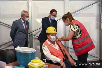 Belangrijke stap in scheepvaart: zeelui kunnen bij aankomst in Antwerpse haven vaccin krijgen - Gazet van Antwerpen