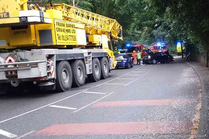 Serious crash closes main road between Bolton and Darwen