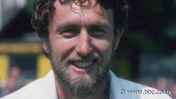 Mike Hendrick: Former England, Derbyshire and Nottinghamshire bowler dies aged 72