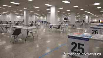 Toronto to close five COVID-19 vaccination clinics as it shifts focus to mobile teams