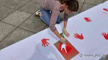 Istanbul-Konvention: Protestaktion in Ulm gegen Gewalt an Frauen - SWR
