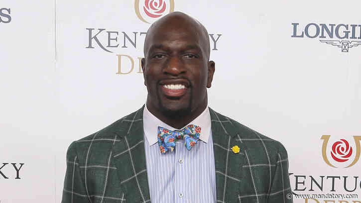 WWE’s Titus O’Neil Gets Recognized With The Bullard Academy At Sligh Middle Magnet School