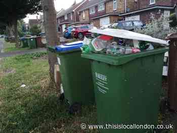 Residents 'angry' as bins pile up during strikes in Bexley