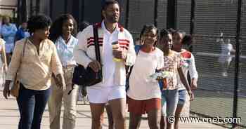 King Richard trailer: Will Smith aces as dad of Venus and Serena Williams     - CNET