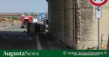 Augusta, l'incidente mortale sulla Ss193: la vittima, 89 anni, era fermo con l'auto sotto il cavalcavia - Augusta News