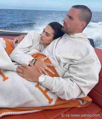 Scott Disick and Girlfriend Amelia Hamlin Cuddle Up on a Boat Ride with His Daughter Penelope - Yahoo