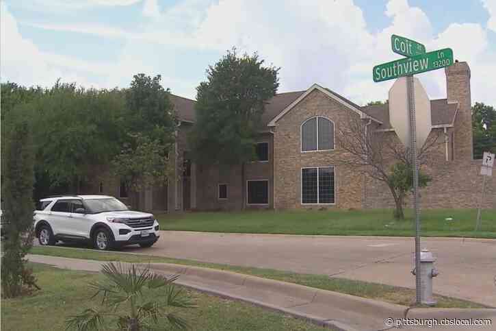 For Sale: Dallas Mansion With No Bedrooms For Nearly $1 Million
