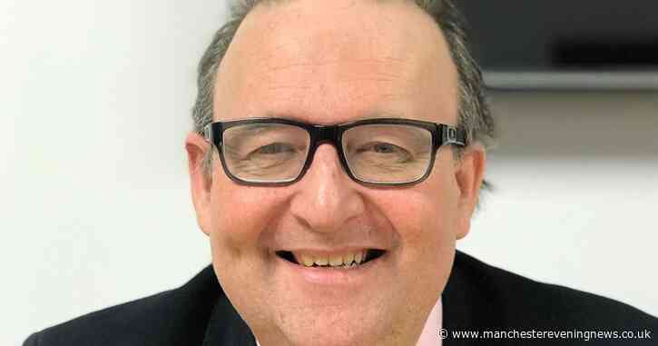 Bolton Council leader David Greenhalgh dies - Manchester Evening News