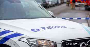 Vrouw (77) in ziekenhuis na brutale straatroof op klaarlichte dag - Het Laatste Nieuws