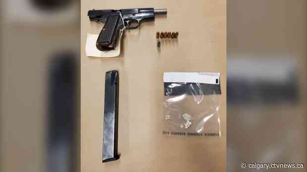 Pistol, along with overcapacity magazine, seized during traffic stop in Airdrie, Alta.