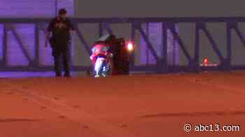 3 dead in separate crashes across Houston area overnight - KTRK-TV