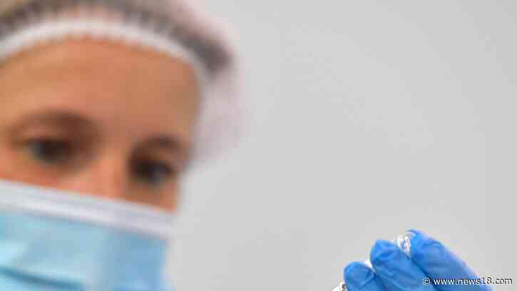 Coronavirus News LIVE Updates: Bombay HC Asks Centre to Revaccinate Victims of Fake Shots Scam; AP's 10pm-6 - News18