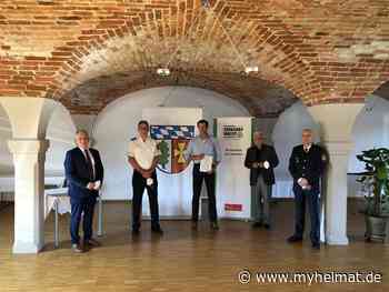 Auszeichnung der Verkehrswacht für 30 Jahre unfallfreie Fahrt - Aichach - myheimat.de - myheimat.de