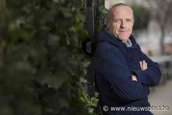 Stef Bos speelt in de kerk van Beerlegem