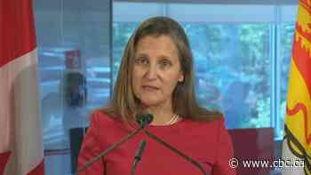 Government extends pandemic recovery programs and business supports