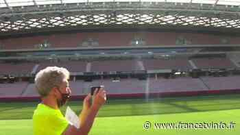 Alpes-Maritimes : à Nice, on vaccine contre le Covid-19 au stade - Franceinfo