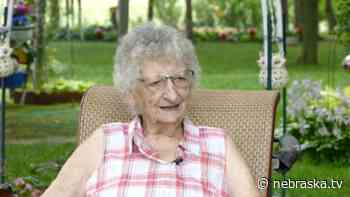 Guide to the Good Life: 101 Year-Old Gardener Shows Us Her Flowers - NTV