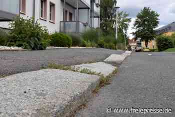 Fußweg-Reparatur nach Kassenlage - Freie Presse