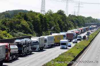 Kilometerlanger Stau am Mittwoch: Unfall auf der A1 zwischen Schwerte und dem Kreuz Dortmund/Unna - Ruhr Nachrichten