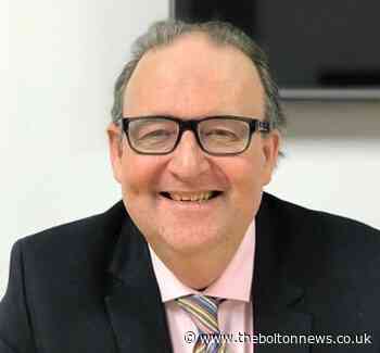 Books of Condolence opened after death of Cllr David Greenhalgh - The Bolton News