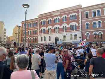Cagliari, sabato il corteo "No GreenPass" a Marina Piccola | Cagliari - Cagliaripad