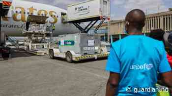 Coronavirus – Kenya: Another 410000 COVID-19 vaccine doses arrive in Kenya, donated by the UK - Guardian