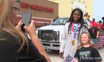 Princeton honors Olympic gold medalist Jackie Young in celebration parade - 14 News WFIE Evansville
