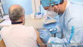 Modena. Vaccini, Codacons regala polizza che copre eventuali complicanze - La Gazzetta di Modena