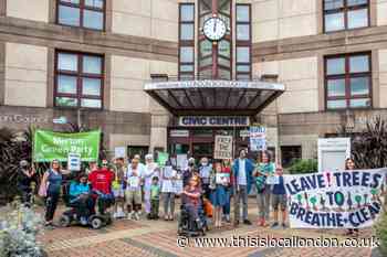 Residents protest outside Merton Council to 'save trees'