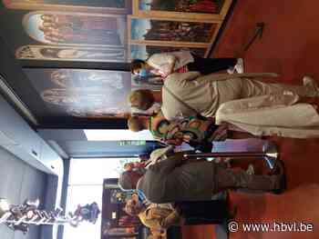 Neos Maaseik bezoekt de Van Eyck pop-up expo - Het Belang van Limburg