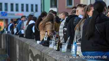 Party-Hotspot in Bamberg: Stadt gegen Freischankfläche auf der Unteren Brücke - Nordbayern.de