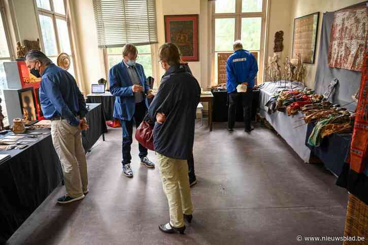 Etnografisch museum verkoopt in kasteel Ieperman deel van eigen collectie
