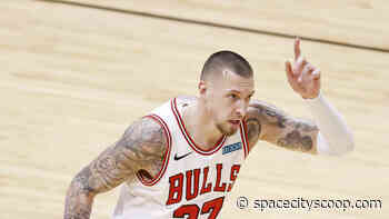 NBA Rumors: Houston Rockets targeting Daniel Theis - Space City Scoop