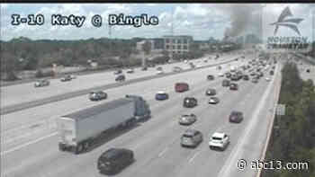 Thick smoke fills west Houston sky as building fire burns - KTRK-TV