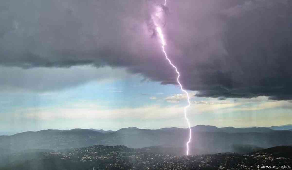 Grêle, éclairs immenses, pluies torrentielles... Les impressionnantes images de l'orage qui a frappé la Côte d’Azur dans la nuit